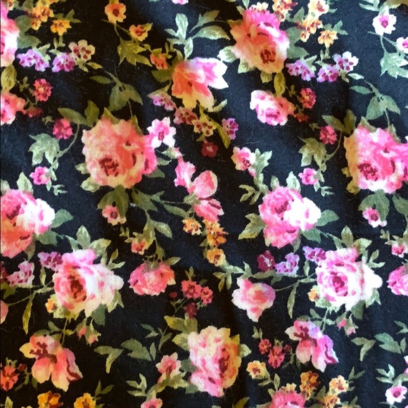 Floral mini skirt - Picture 2 of 2